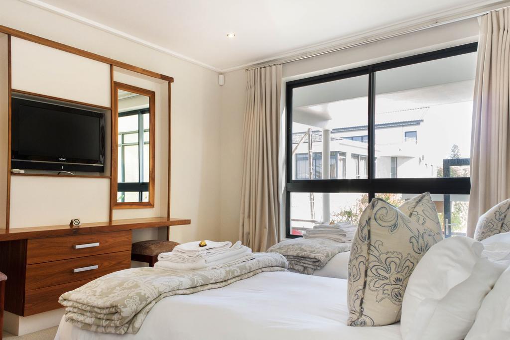 74 On Marine Apartment Hermanus Room photo
