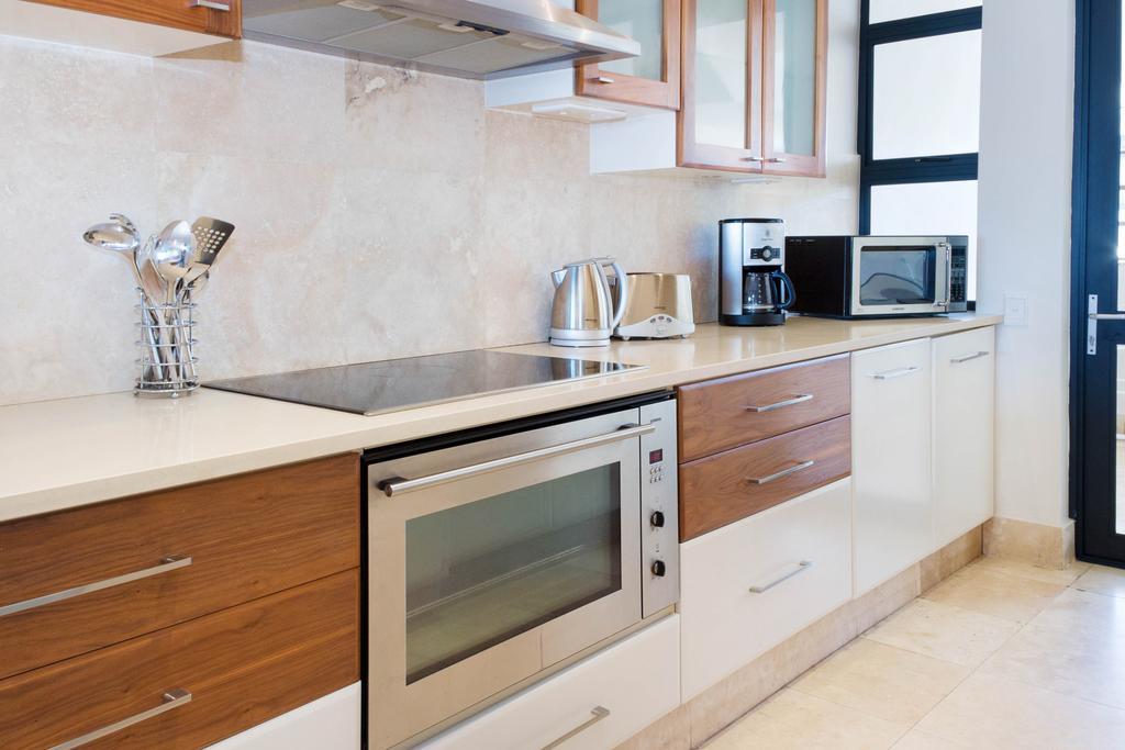 74 On Marine Apartment Hermanus Room photo